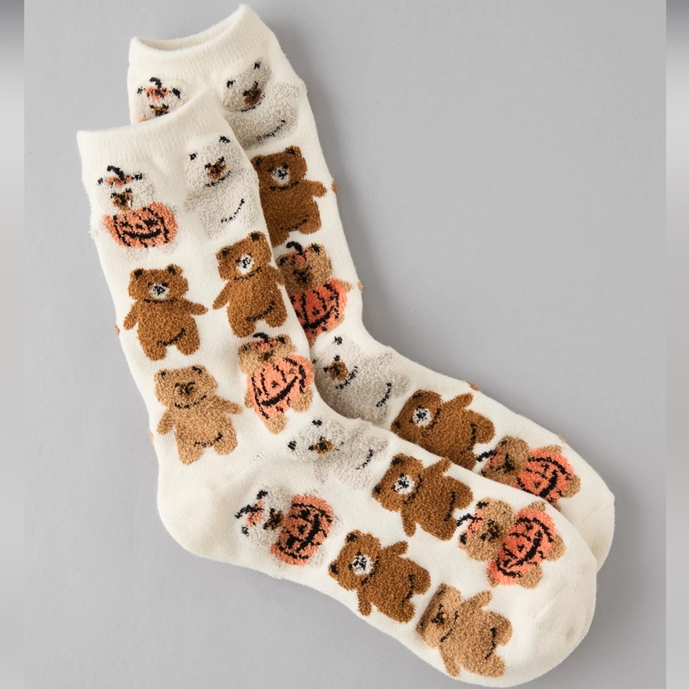 AE Pumpkin Teddy Fuzzy Crew Socks NWT